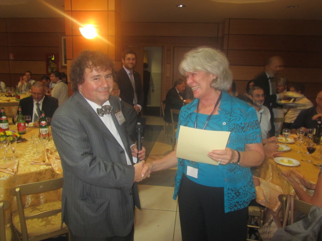 	I3M2011 Gala Dinner: Best Paper Award for DHSS	